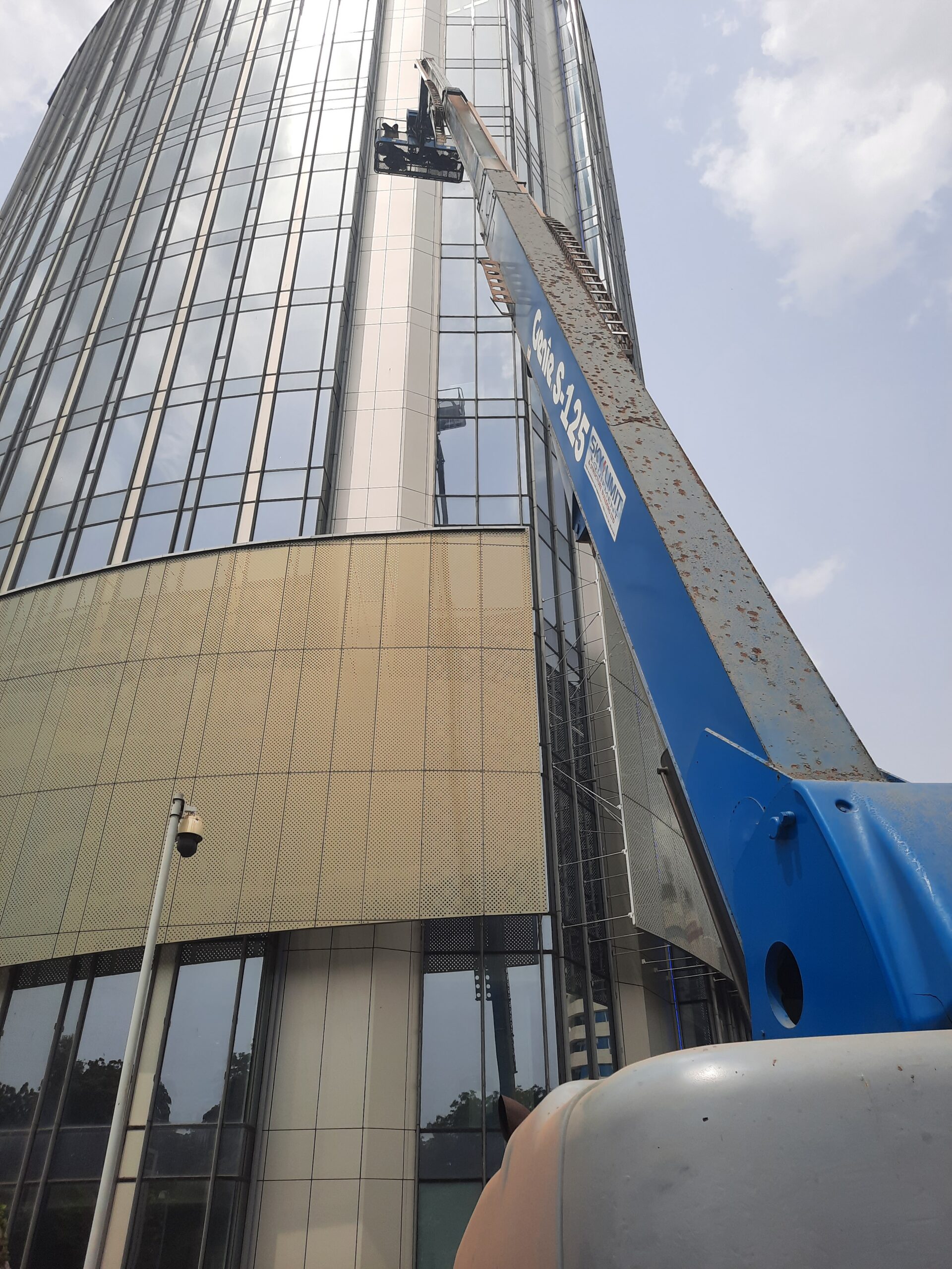 Facilities Management for Ecobank HQ